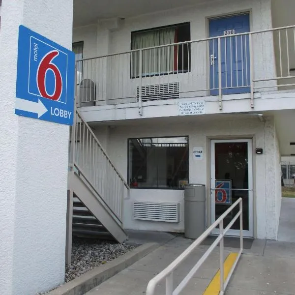 Motel 6-Austin, TX - North Central