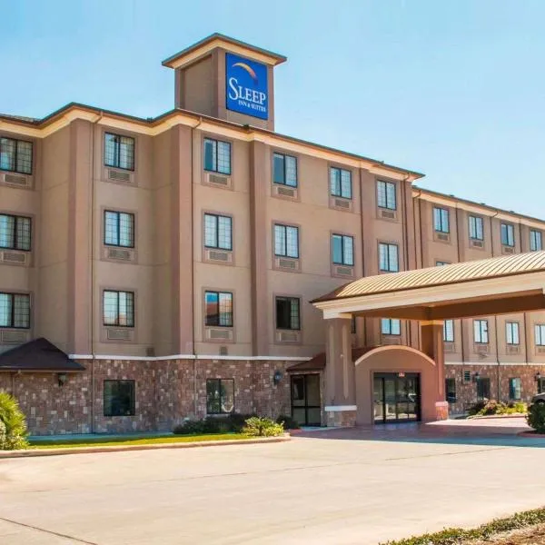 Sleep Inn & Suites at Six Flags