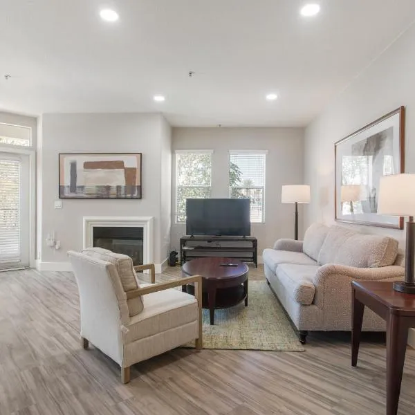 Multiple Hollywood Apartments Hub