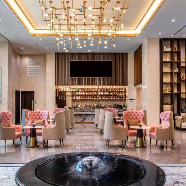 Blossom Hotel Houston, Curio Collection by Hilton